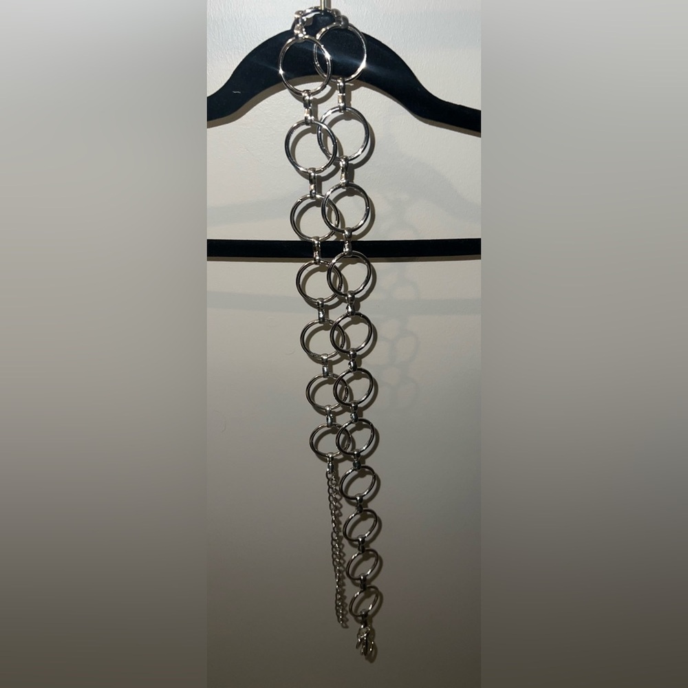 Women’s silver hoop belt